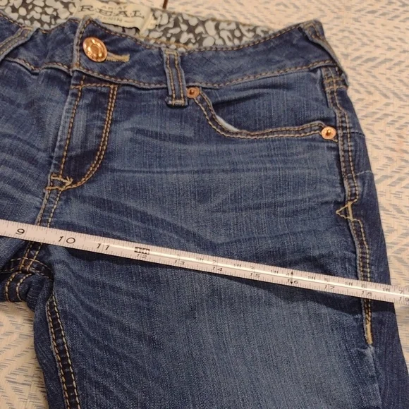 Ariat R-E-A-L Women's boot Cut Blue Jeans Western, Festival, Farm. - Picture 9 of 12
